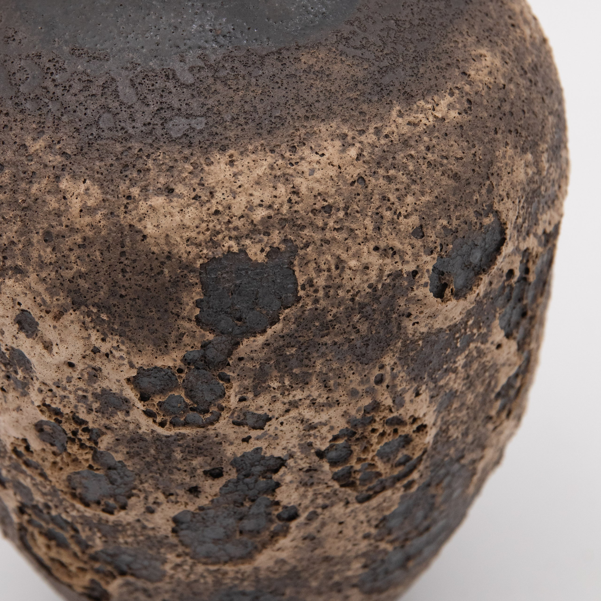 Alkimia Stoneware | Forge Vessel