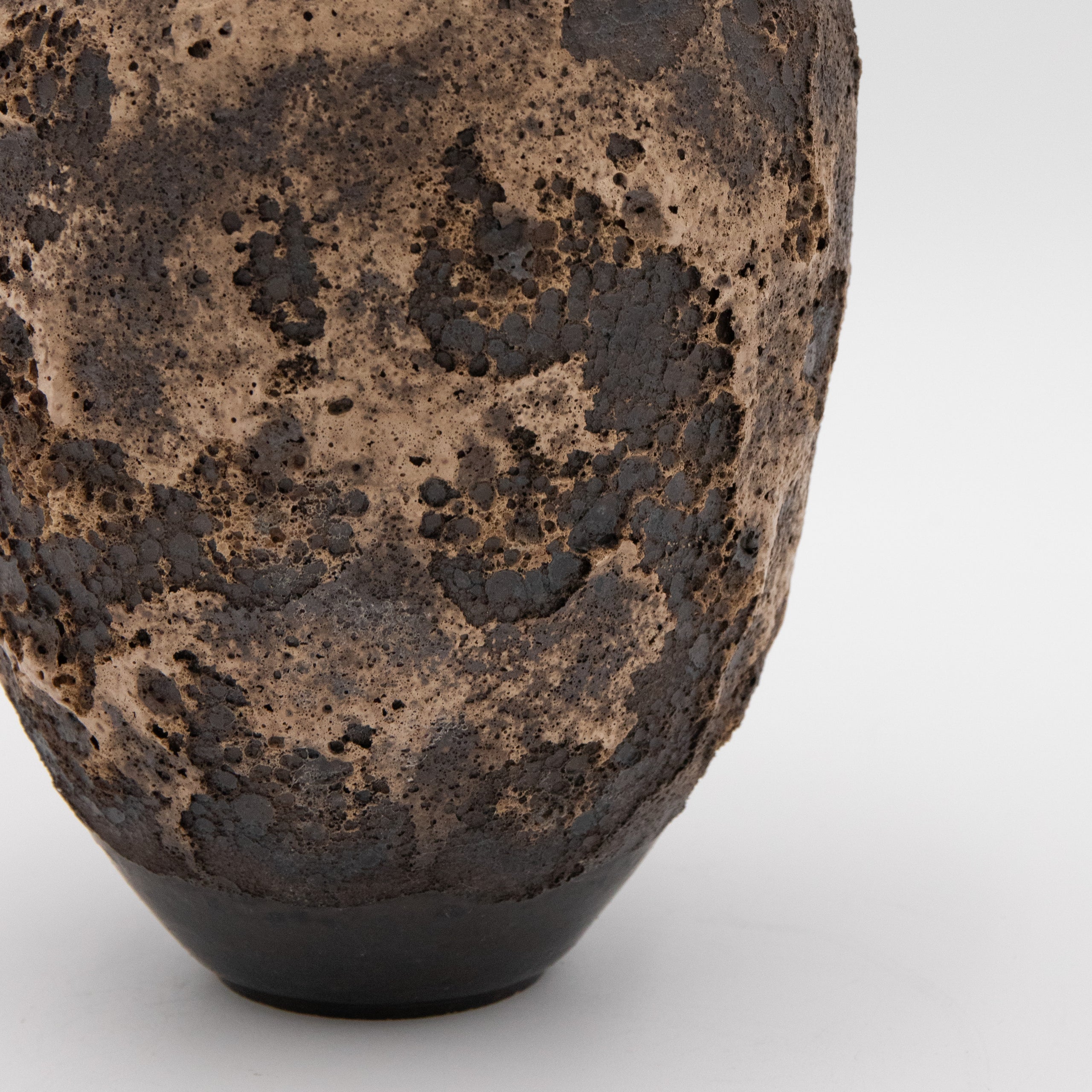 Alkimia Stoneware | Forge Vessel