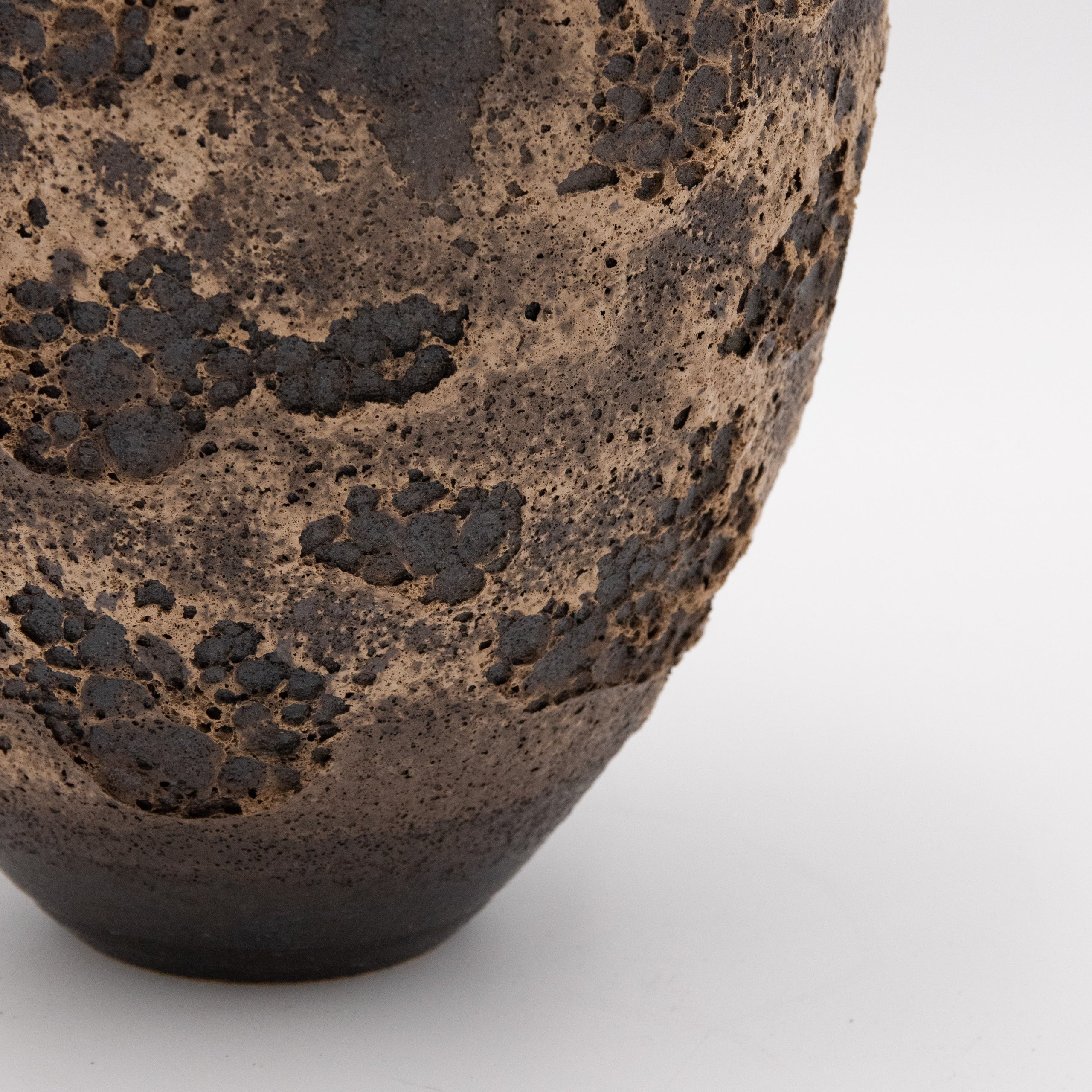 Alkimia Stoneware | Forge Vessel