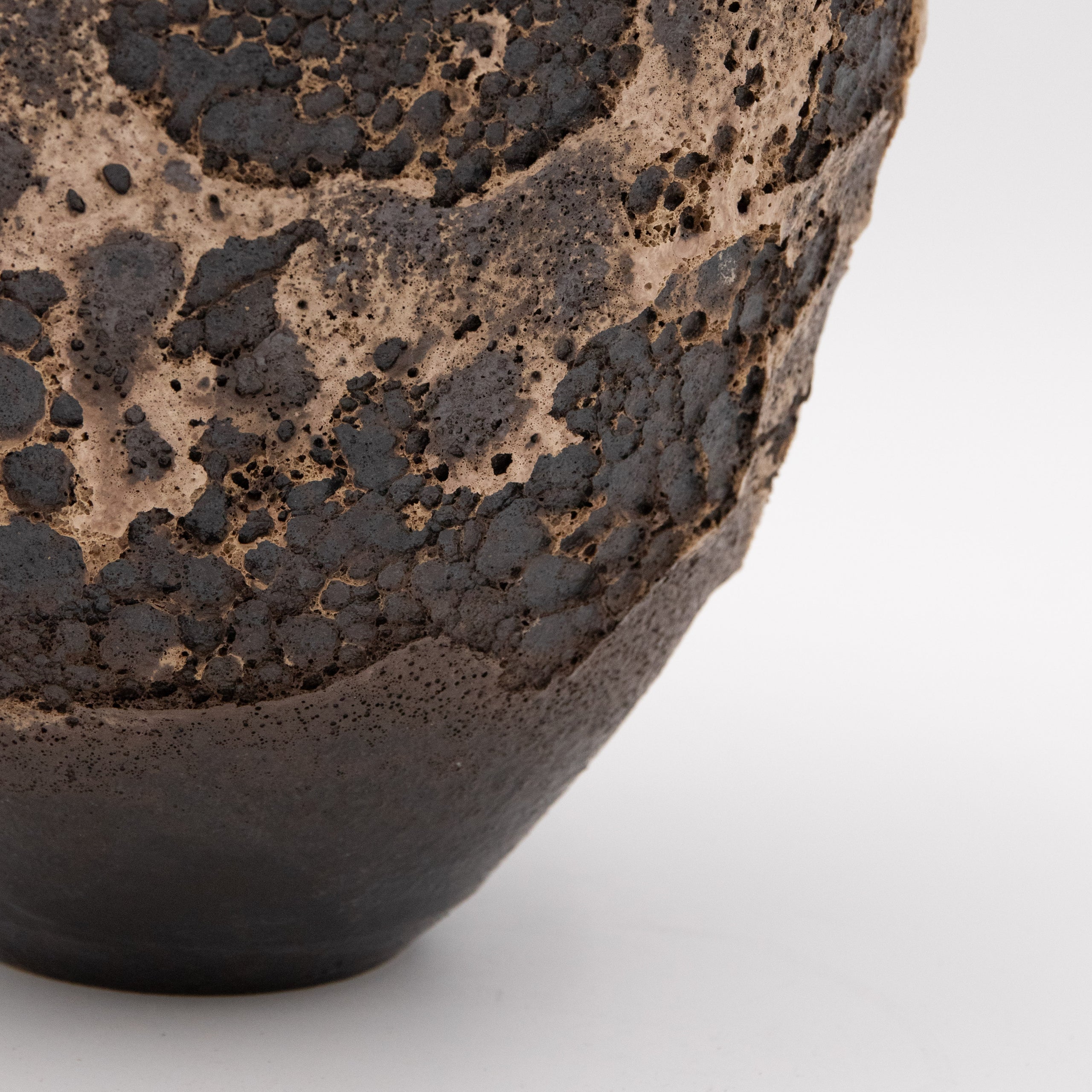 Alkimia Stoneware | Forge Vessel