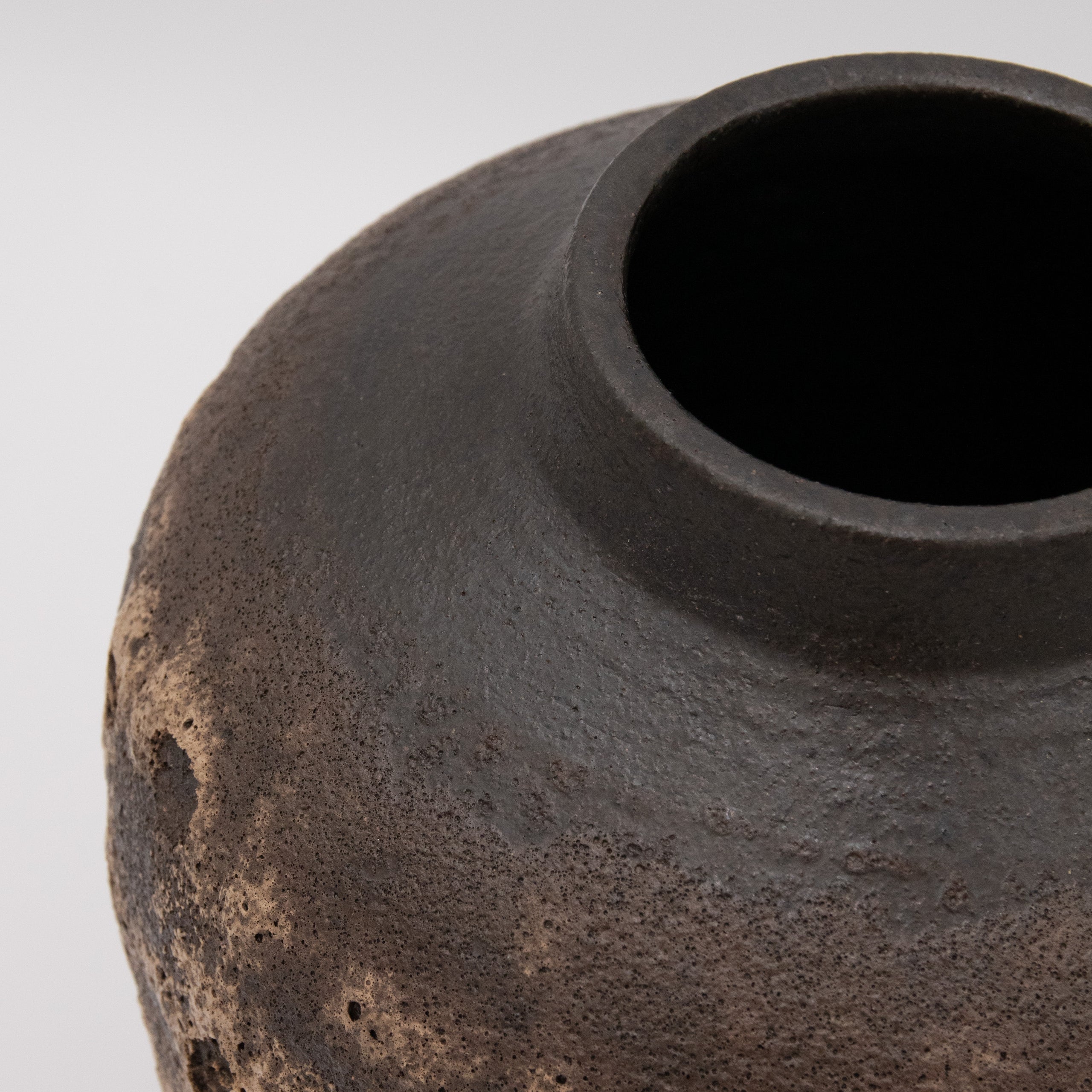 Alkimia Stoneware | Forge Vessel
