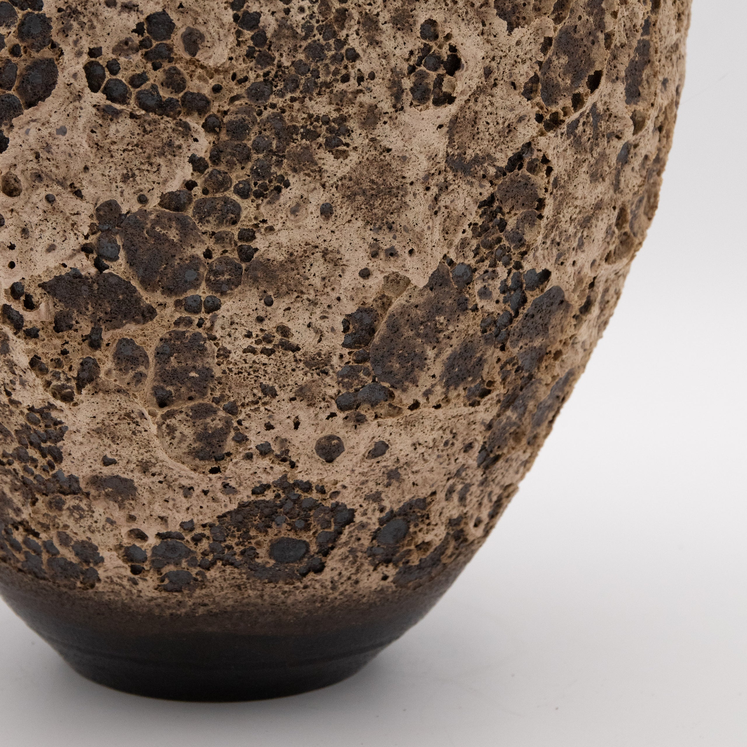 Alkimia Stoneware | Forge Vessel