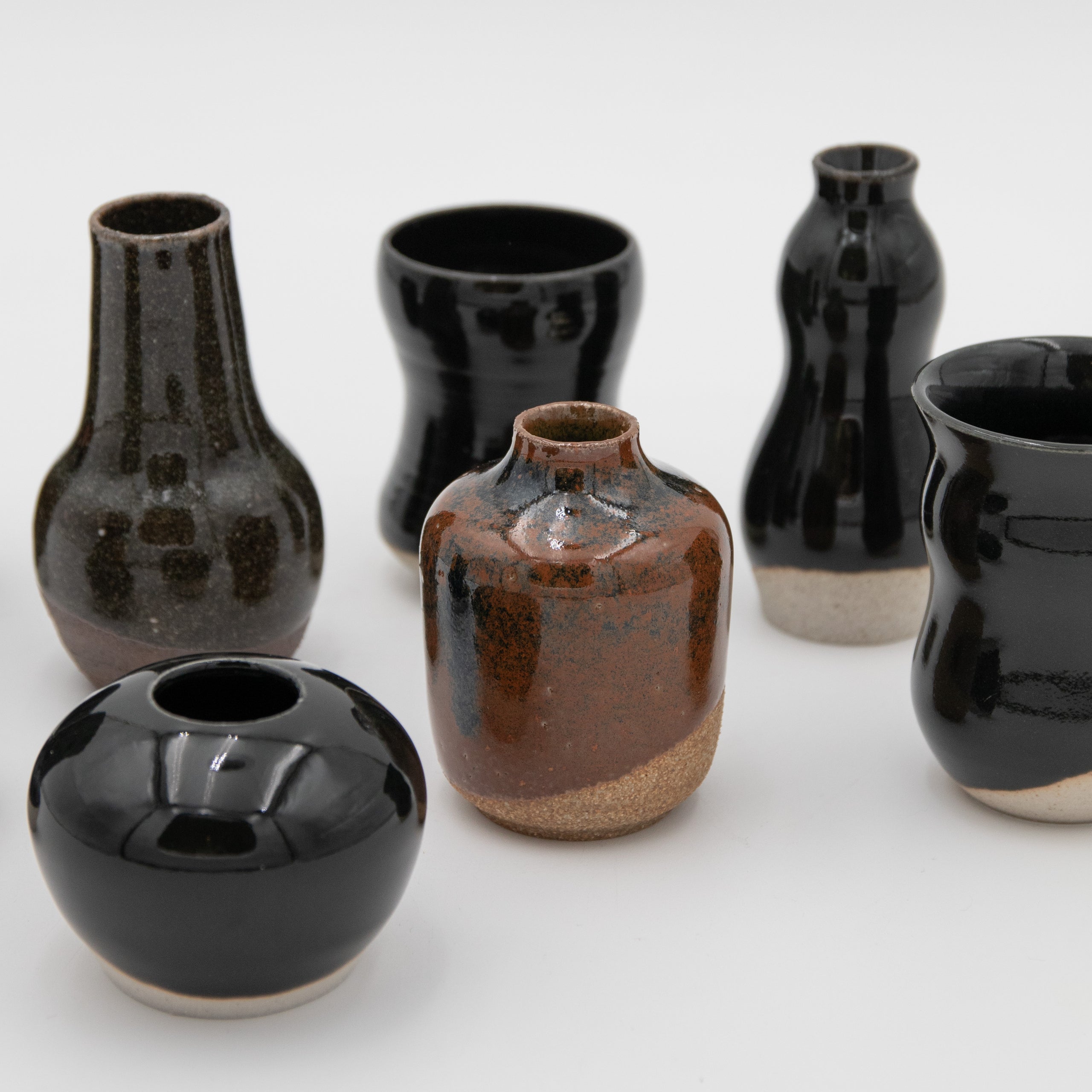 Sara Pilchman Ceramics | Tiny Pots - Dark Mix