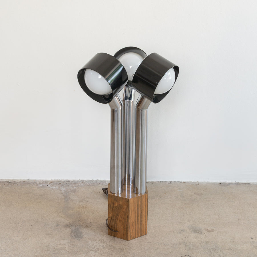 Periscopic Tripod Table Lamp