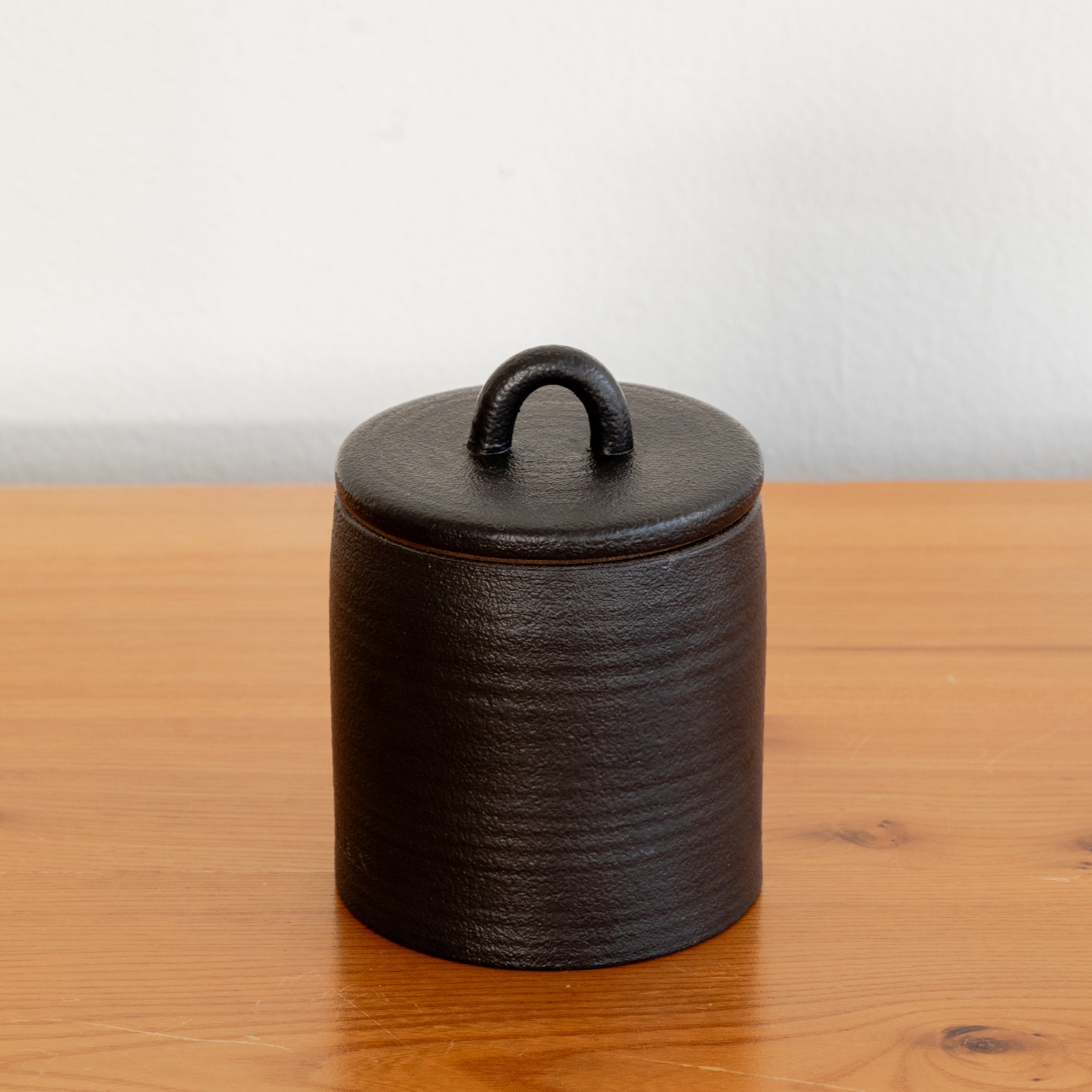 Adlan Fragrances | Crowd Pleaser Candle