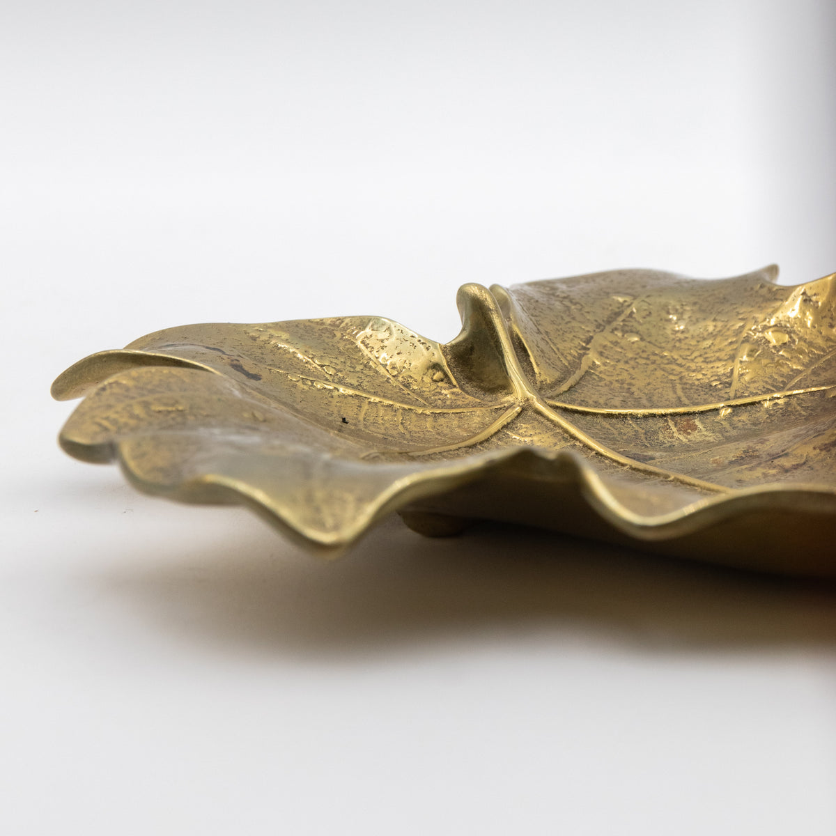 Cast Brass Fig Leaf Tray