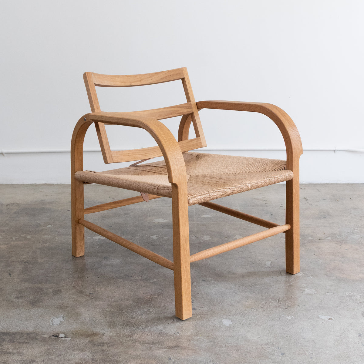 Mazo | Arch Lounge Chair