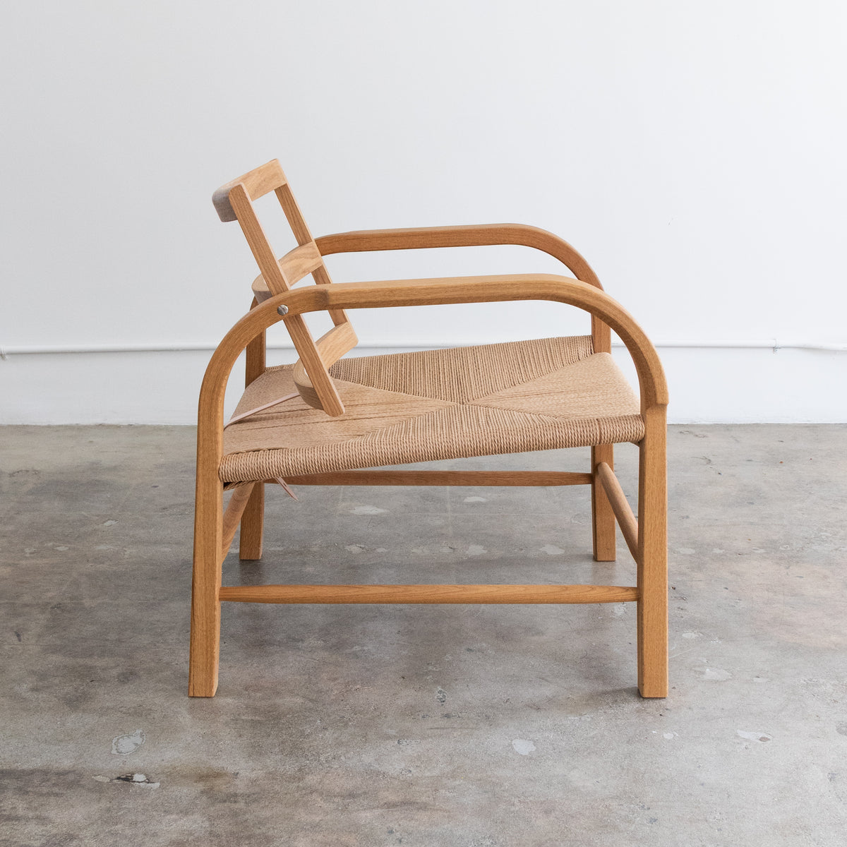Mazo | Arch Lounge Chair