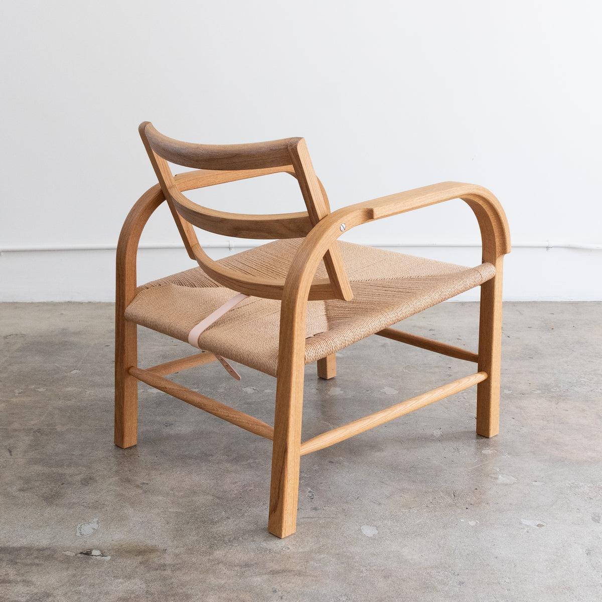 Mazo | Arch Lounge Chair