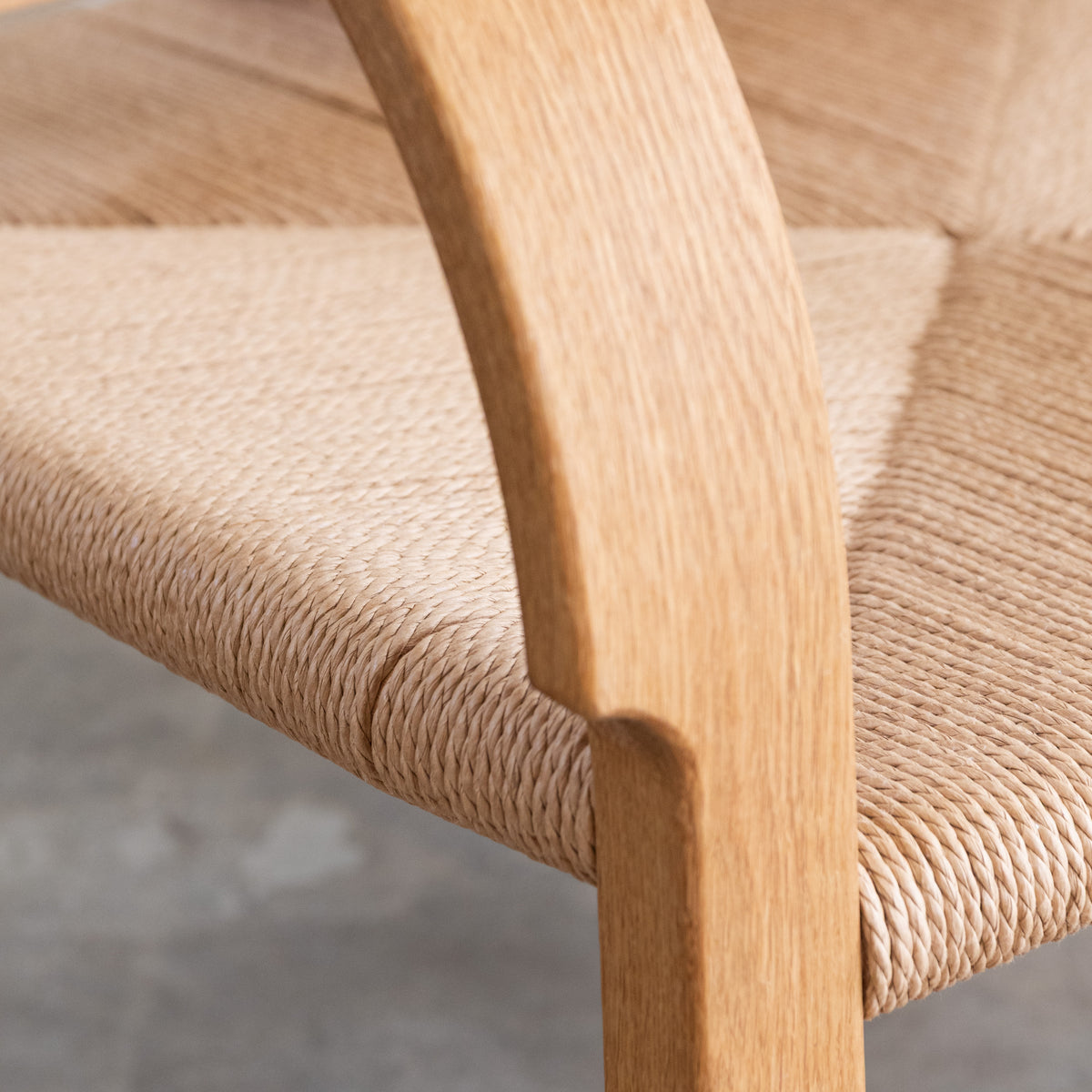 Mazo | Arch Lounge Chair