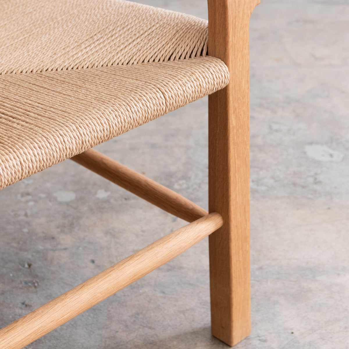 Mazo | Arch Lounge Chair