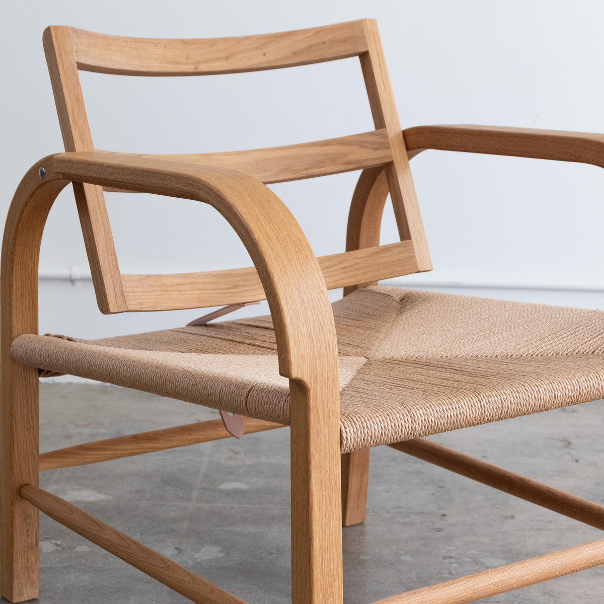 Mazo | Arch Lounge Chair