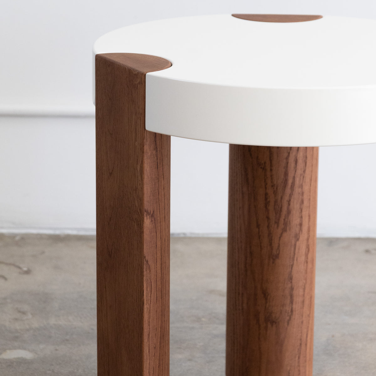 Mazo | Fer Side Table - 18"