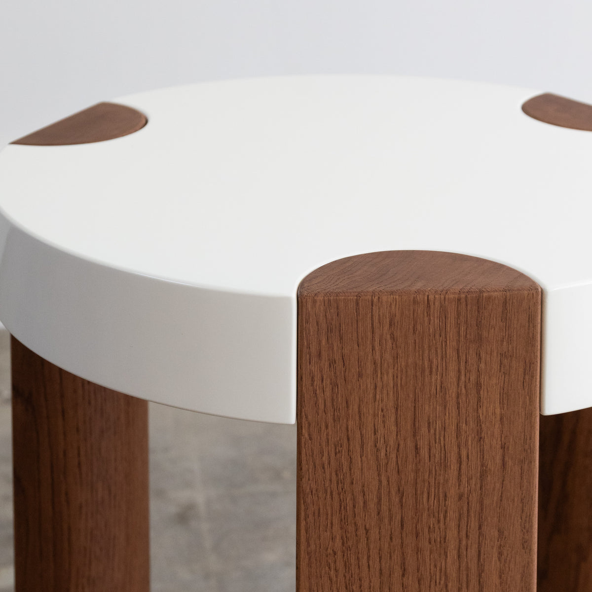Mazo | Fer Side Table - 18"