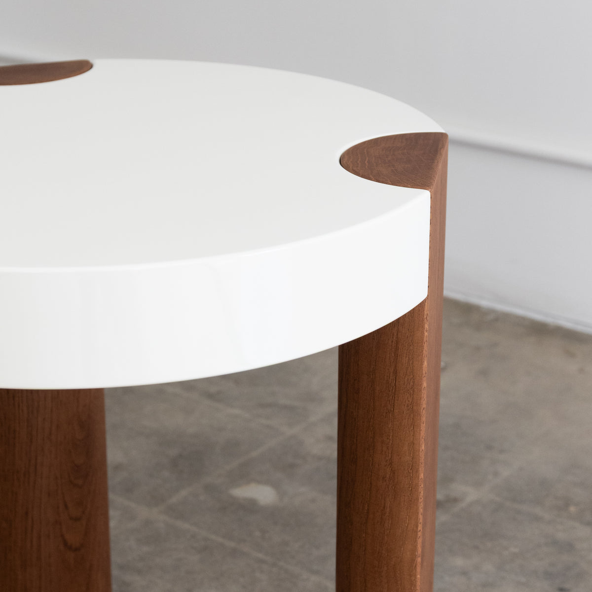 Mazo | Fer Side Table - 18"