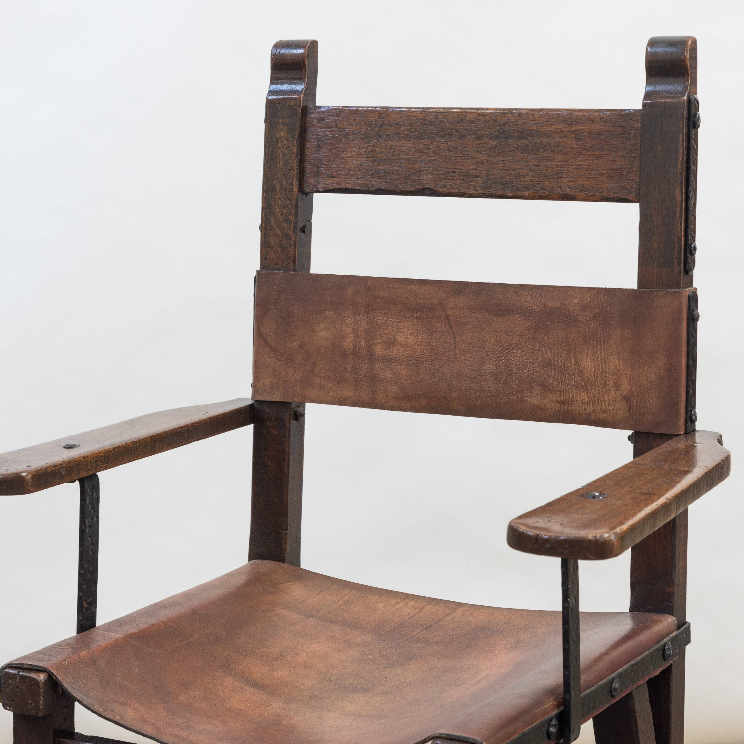 Monterey Style Leather Sling Armchair