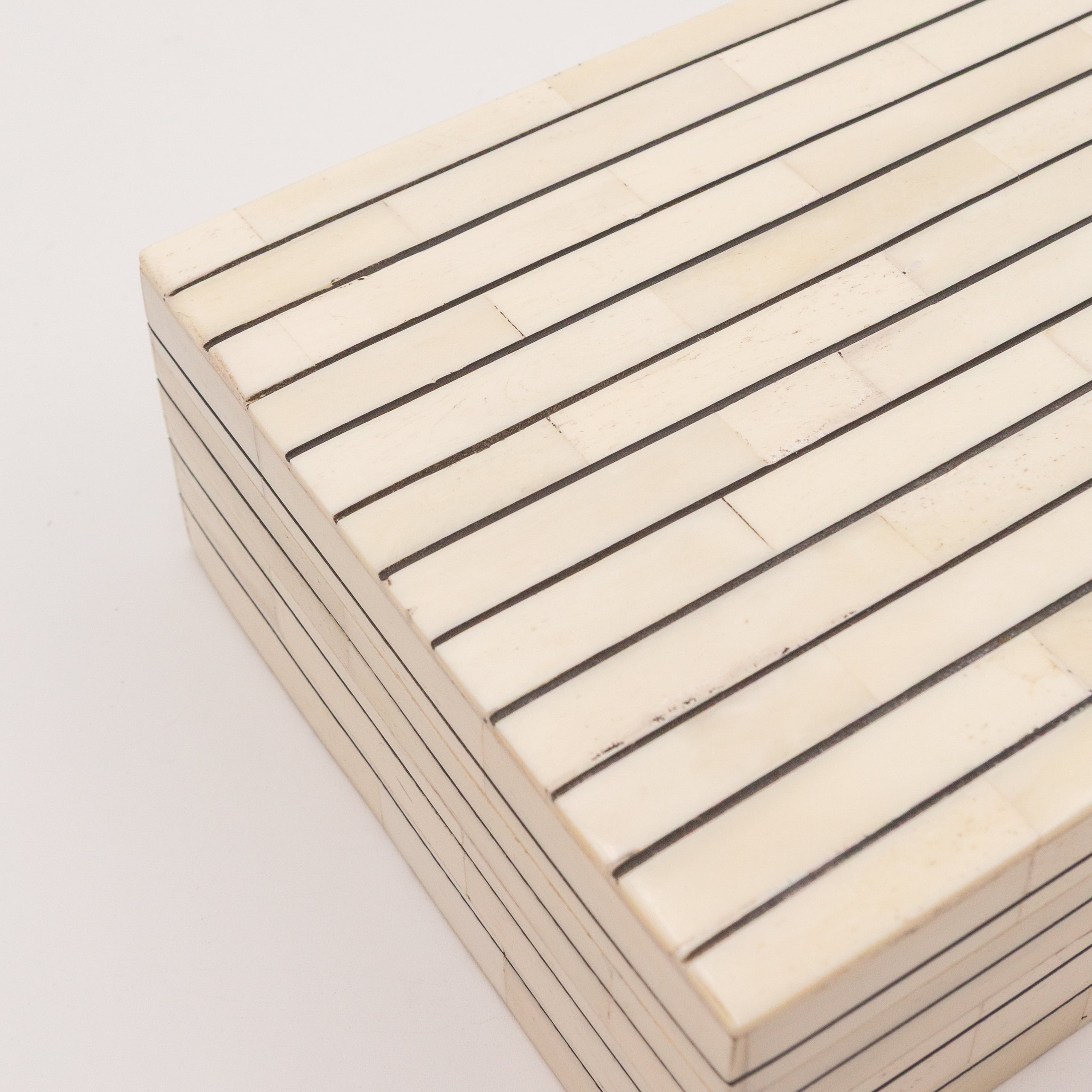 Bone Inlay + Ebony Pinstripe Box
