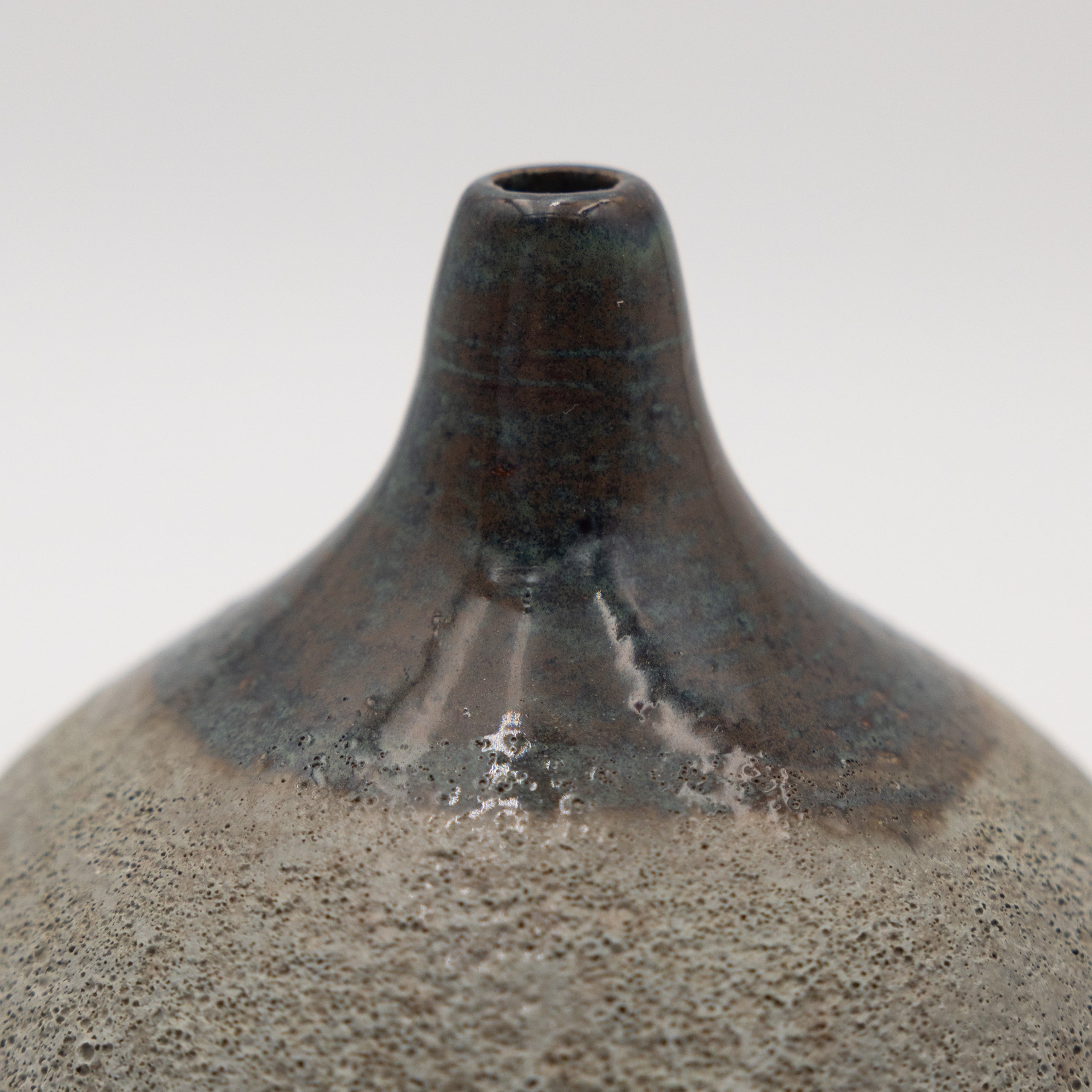 Alkimia Stoneware | Frost Vessel