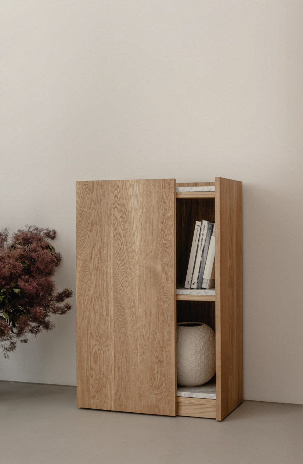 Un'Common | Pavo Cupboard
