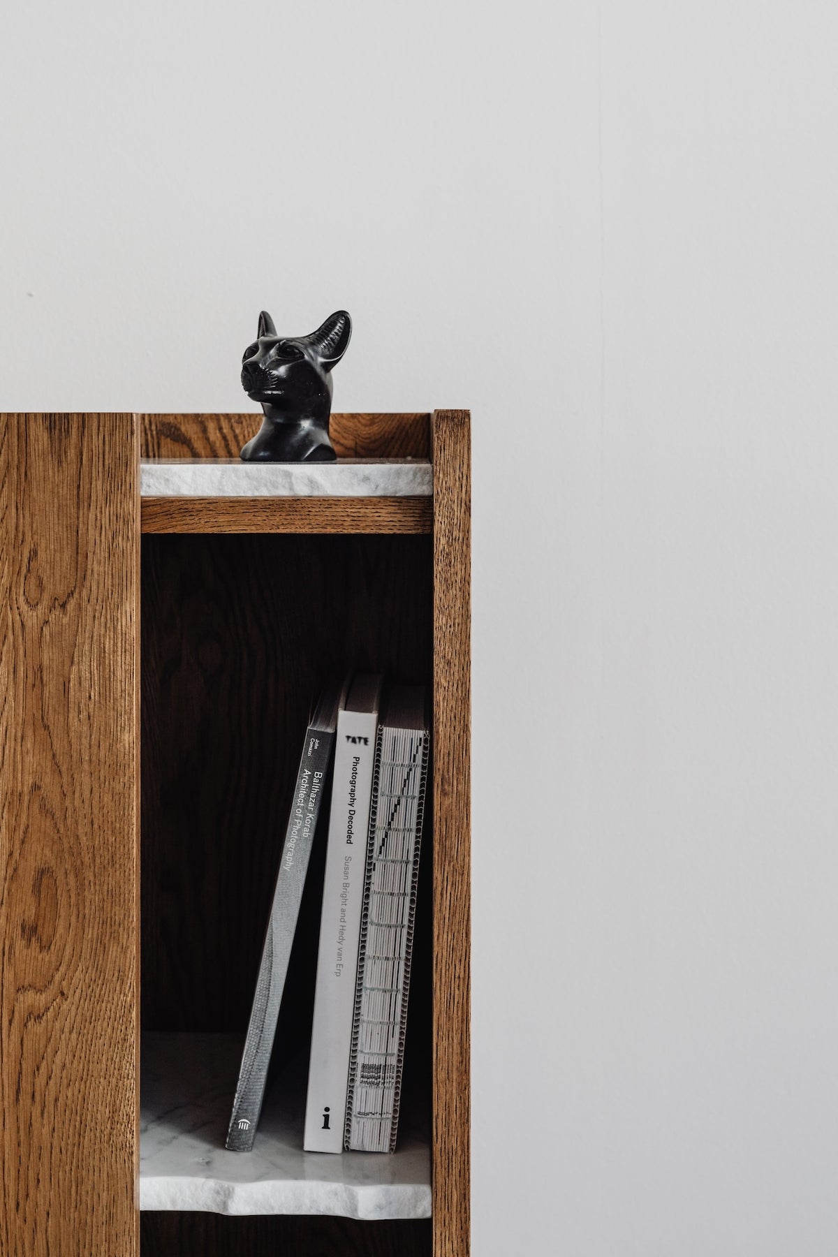 Un'Common | Pavo Cupboard